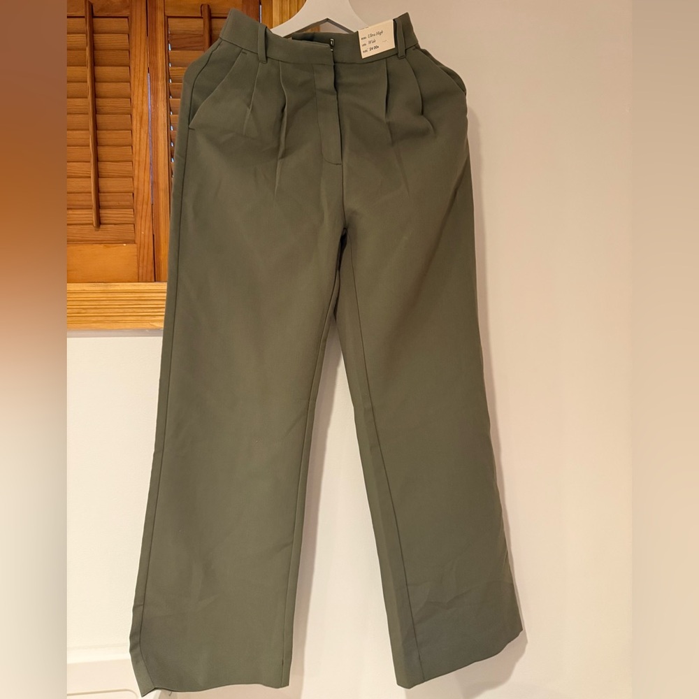 Ultra High-rise Wide Tailored Pants